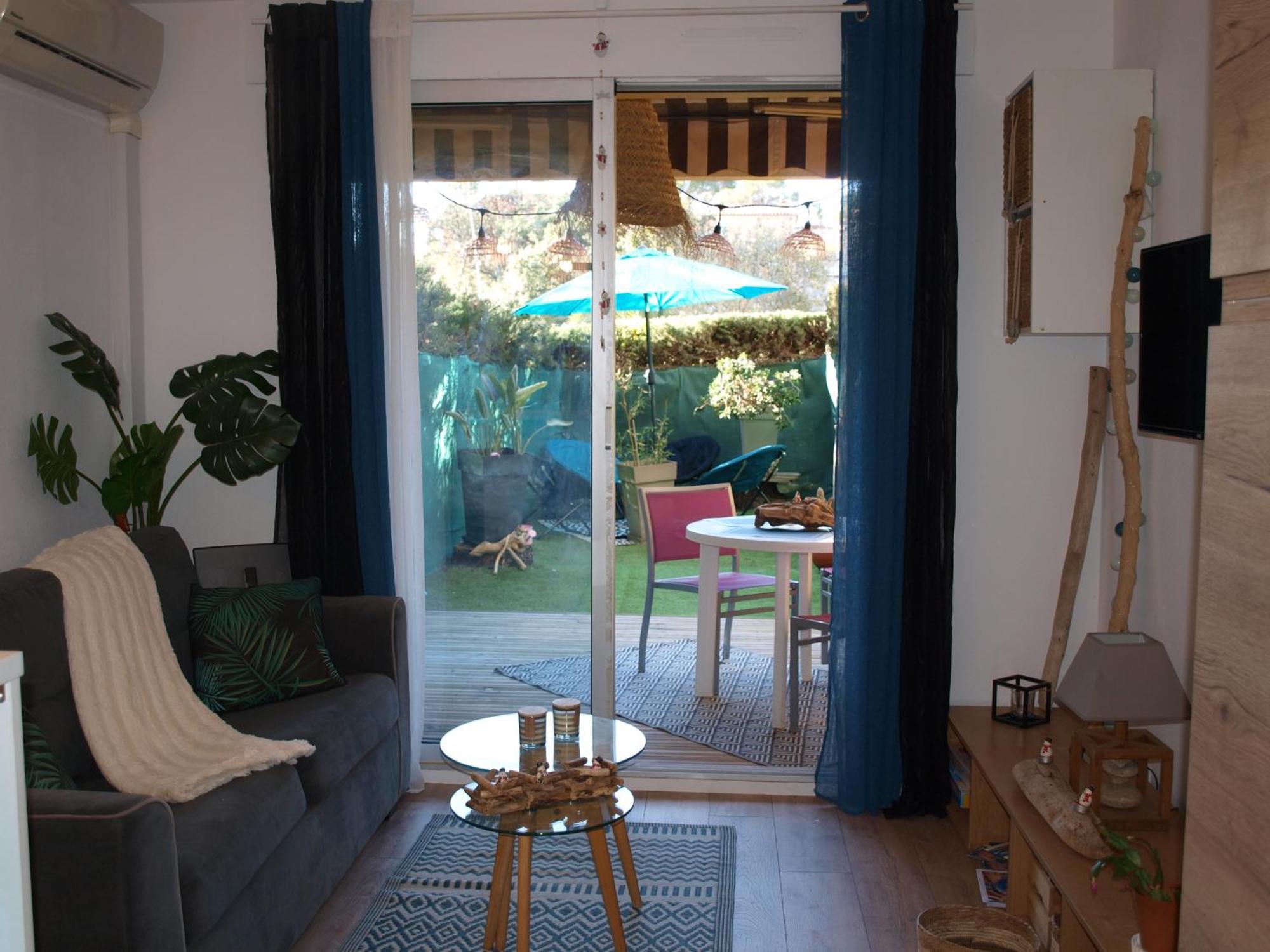 Studio Le Mistral Saint-Raphaël Buitenkant foto